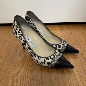 JIMMY CHOO Leopard Fur spotted Patent Point toe Pumps size 37.5